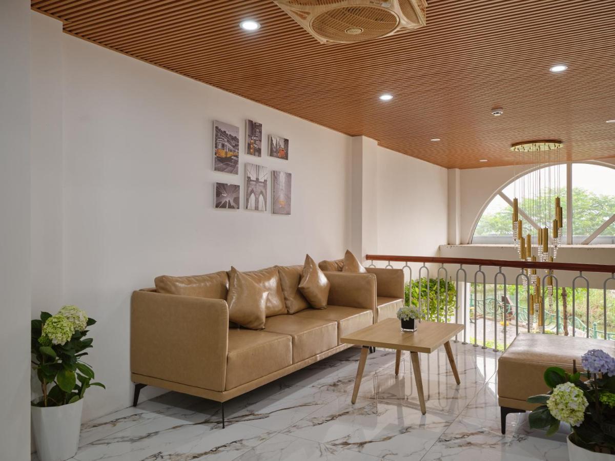 Moonlight Tay Ho Appartement Hanoi Buitenkant foto