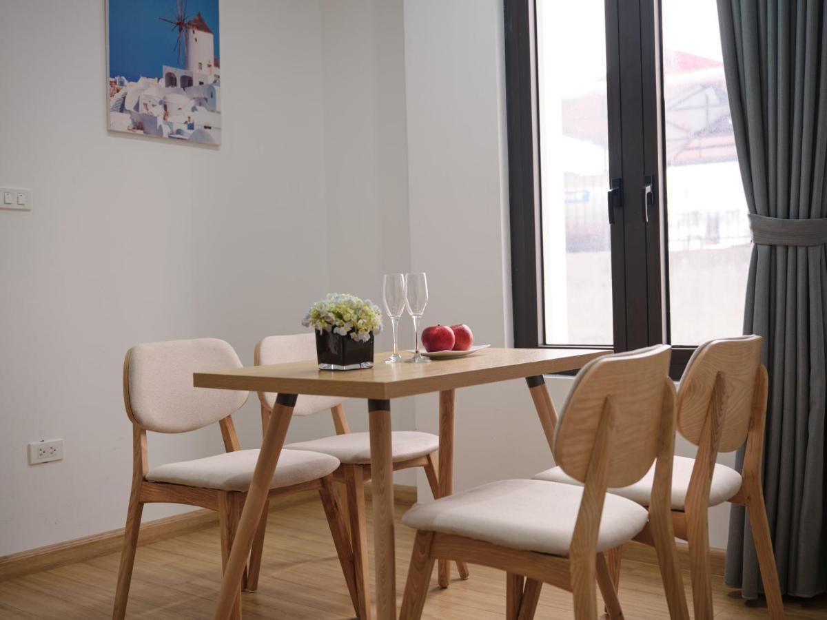 Moonlight Tay Ho Appartement Hanoi Buitenkant foto
